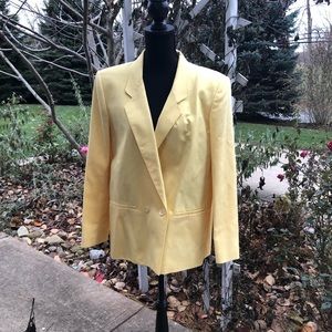 Vivid yellow linen blazer